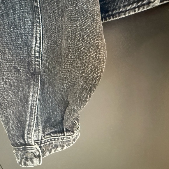 Agolde oversized S Charcoal Cropped Jean Jacket mint as new as possible cond - Picture 14 of 16